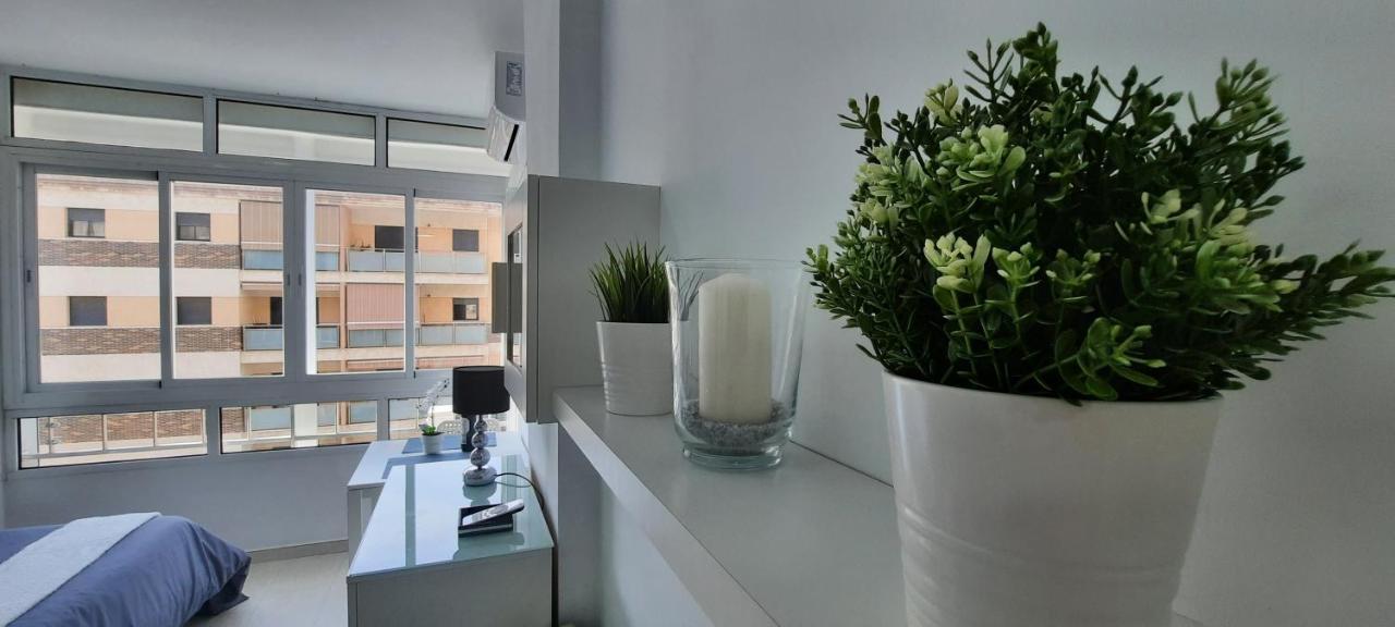 Estudio Torremolinos Centro By Ava Apartments Wifi Y Smart Tv Ngoại thất bức ảnh