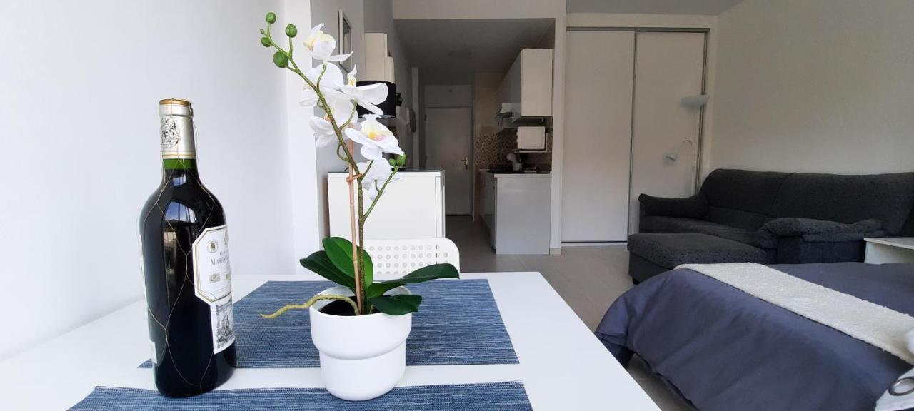 Estudio Torremolinos Centro By Ava Apartments Wifi Y Smart Tv Ngoại thất bức ảnh
